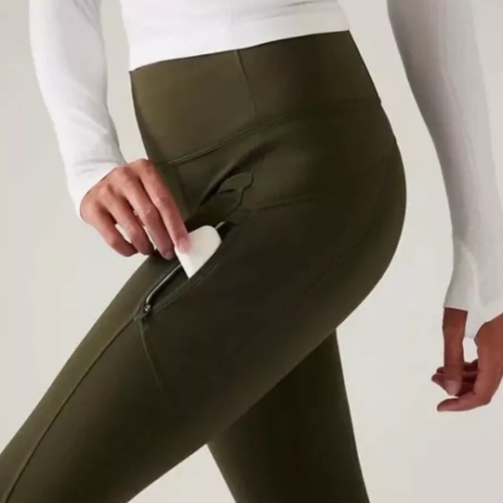 Athleta Rainier Tight Leggings in Aspen Olive Green